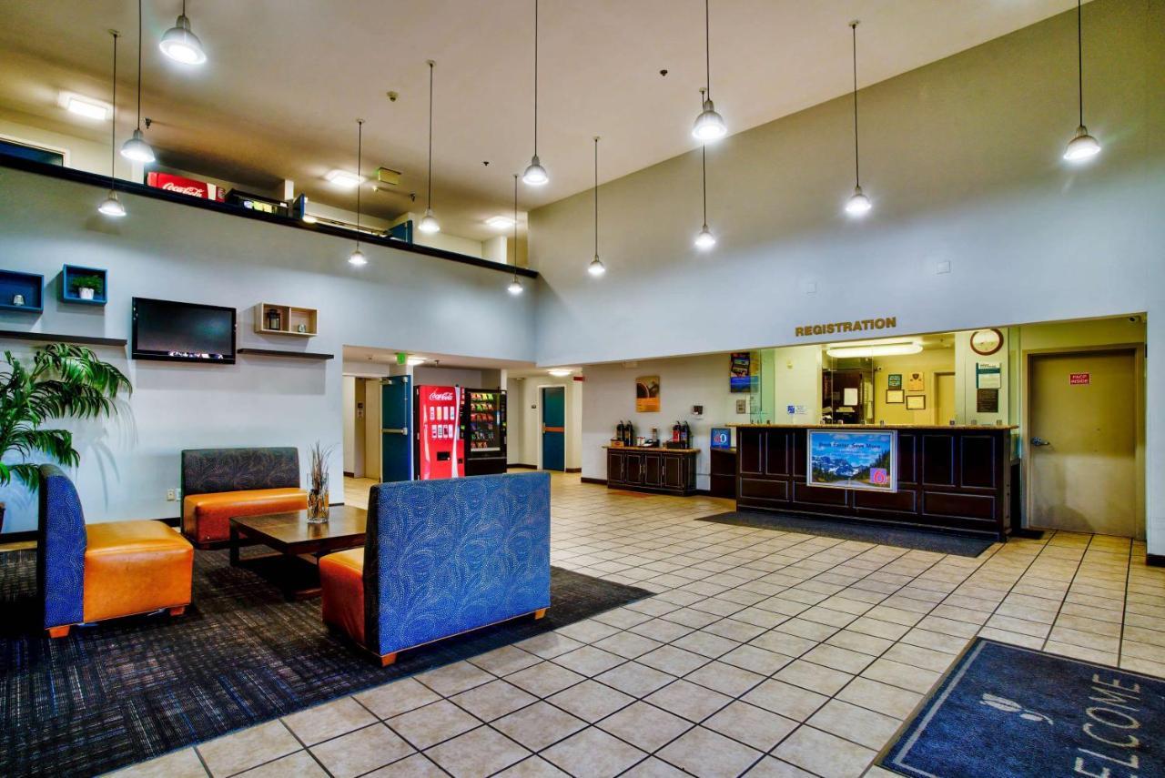Motel 6-Hesperia, Ca - West Main Street I-15 ภายนอก รูปภาพ
